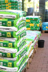 Gartencenter Hilgert | Pflege und Zubehör